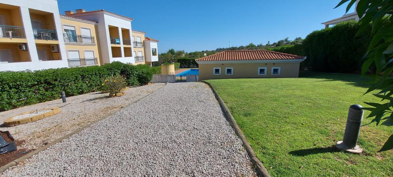Apartamento Piscina 5 Minutos Praia Alcantarilha Eksteriør billede